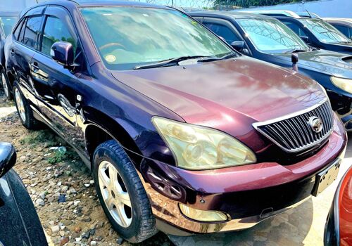 NAUZA TOYOTA HARRIER MPYA 