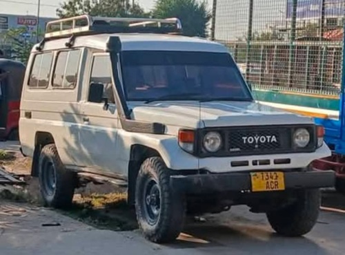 TOYOTA LANDCRUISER HARDTOP