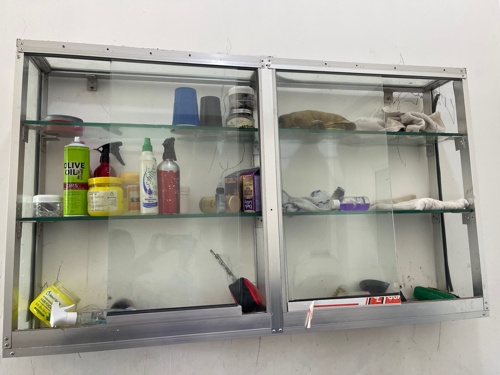 Kabati La Salon