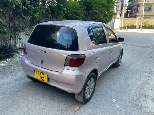Vitz old model Cc1490 