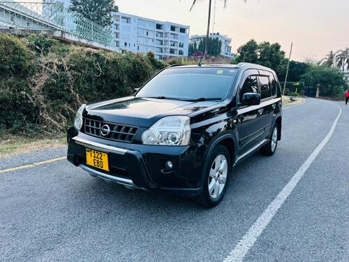 NISSAN X-TRAIL (EBD)