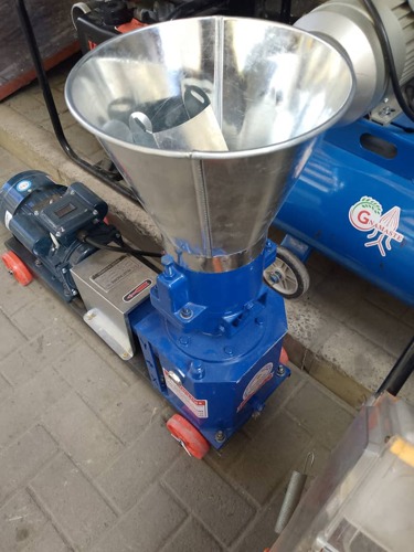 PILLETE MACHINE 