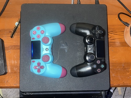 PlayStation 4 slim