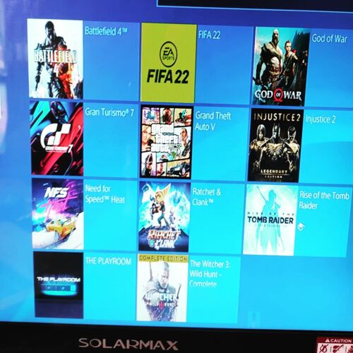 PS4 SLIM WITH 10 LATEST GAMES 