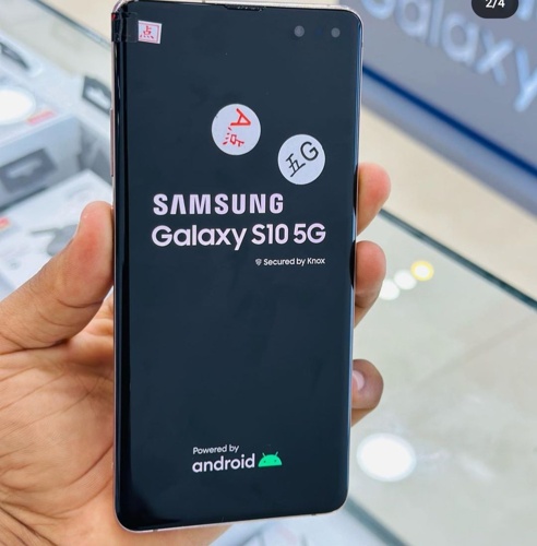 SAMSUNG GALAXY S10