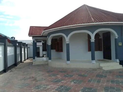 Nyumba Inapangishwa Mikocheni 