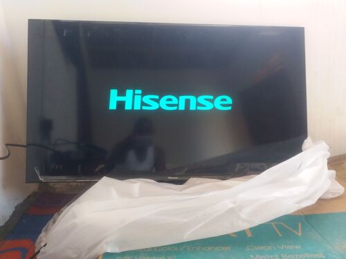 HISENSE SMART TV, INCH 40