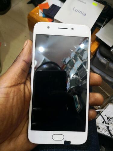 Oppo a57 for sell