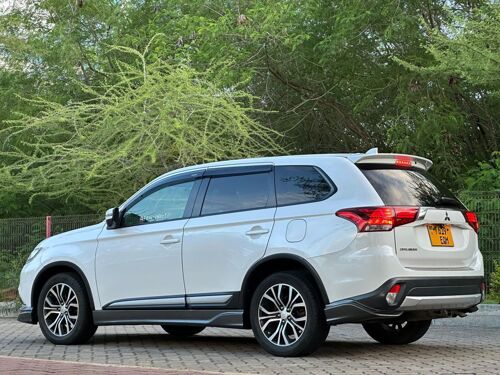 Mitsubishi Outlander 