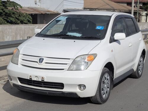 NAUZA TOYOTA IST MPYA 