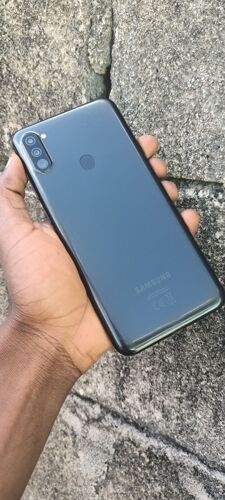 Samsung a11 used