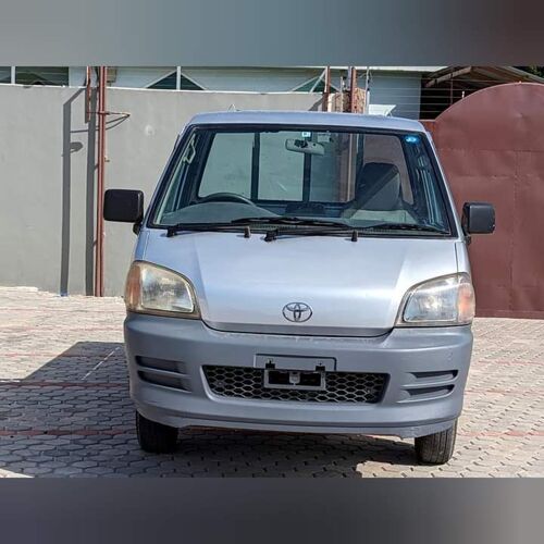 Town hiace nauza new safi