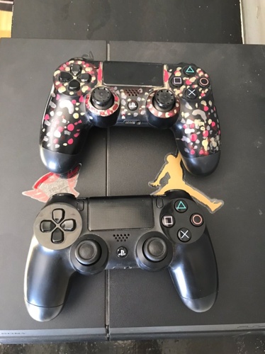 PlayStation 4 Fat