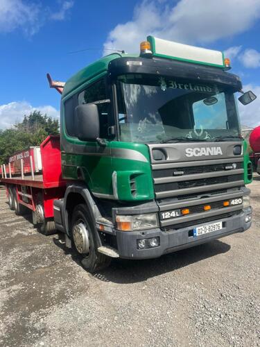 Scania  L-Series chases