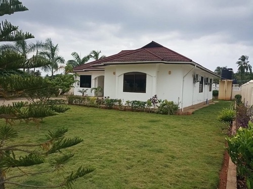 HOUSE FOR RENT IPTL