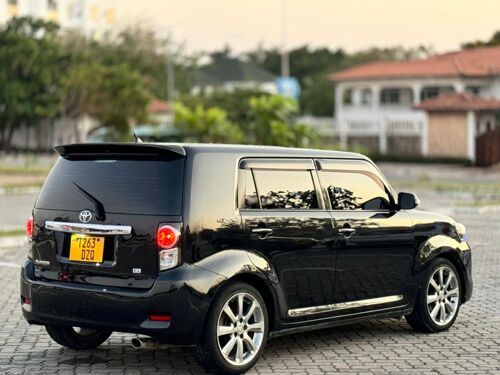 TOYOTA RUMION