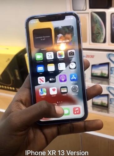 iPhone XR, 13 Edition