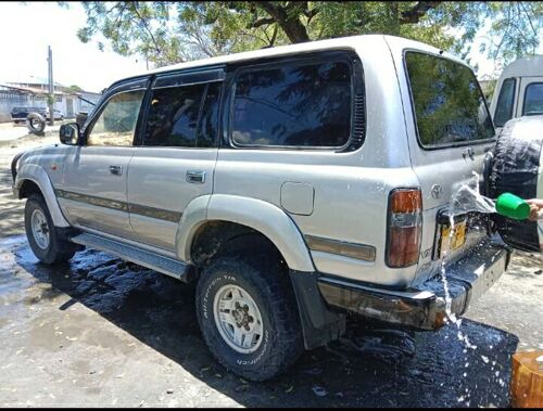 Land cruiser vx limited manual