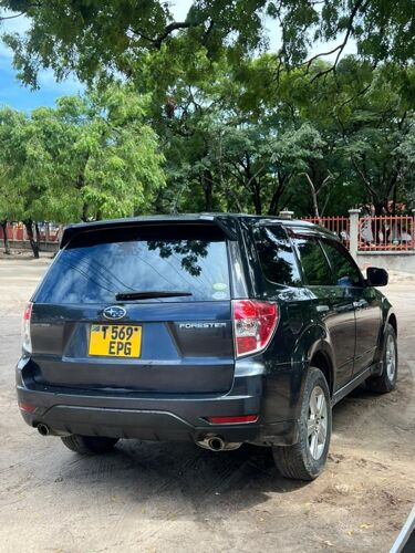 Subaru forester nzuri sana 