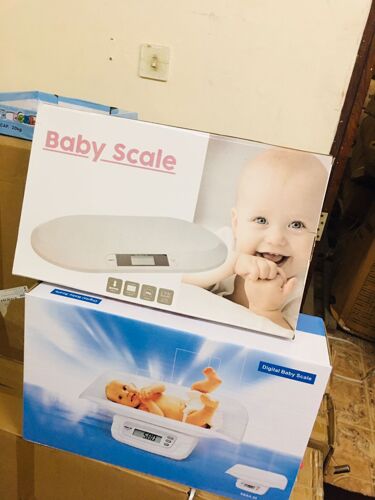 Digital infant scale