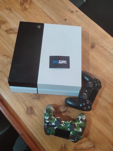 PS4 500GB FOR SALE