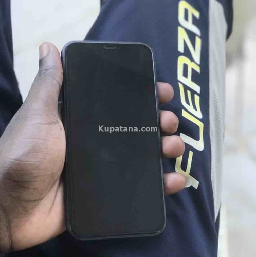 IPHONE 11 128GB MPYA BEI 1,300,000 TU