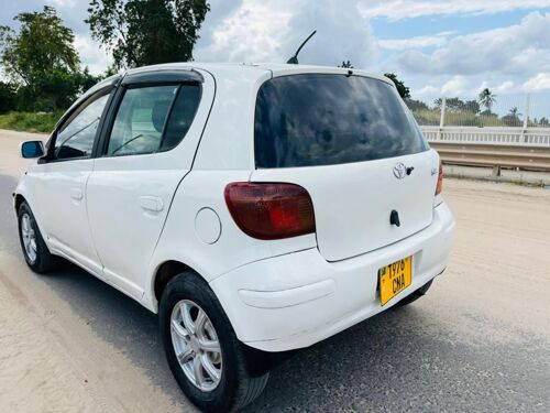Vitz old model Cc1290 