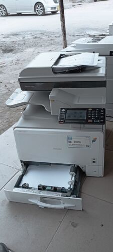 Ricoh 305 printer and scanner