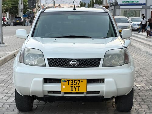 Nissan x trial dyt