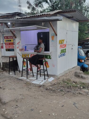Banda la biashara ukubwa 7×8