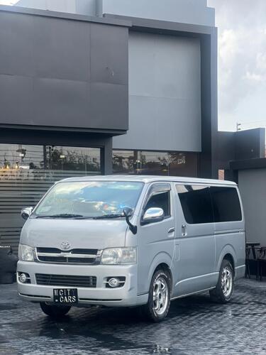 Toyota Hiace