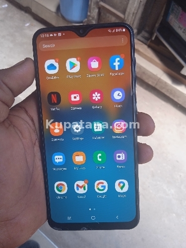 SAMSUNG GALAXY A20