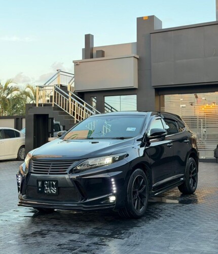 Toyota Harrier Anaconda