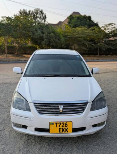 Toyota premio f 