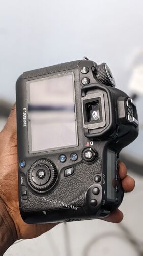 Canon 6D body