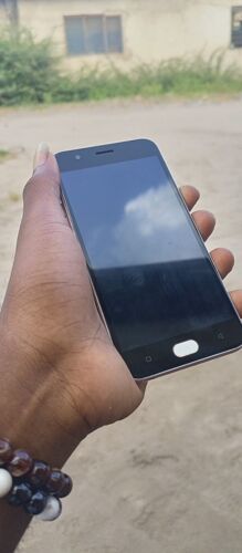 OPPO A57