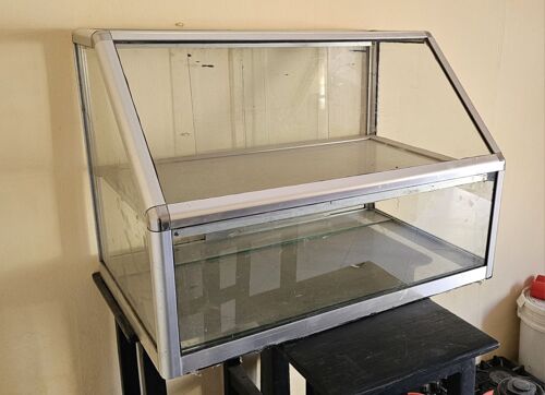 Showcase Glass Table 