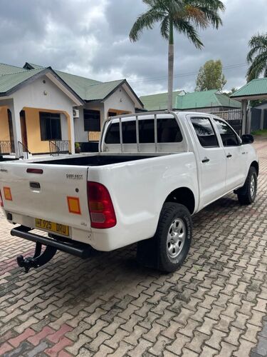 Hilux double cabin Pickup 1kd 