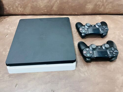 Ps4 slim available with games 