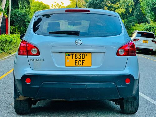 Nissan Dualiz kali ipo mwanza