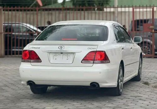 CROWN NAUZA NEW SAFI SANA