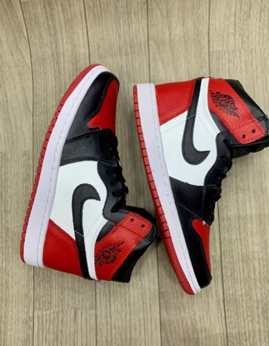 Men’s shoes