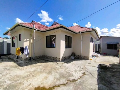 YA VYUMBA 4,KIVULE SOKONI 