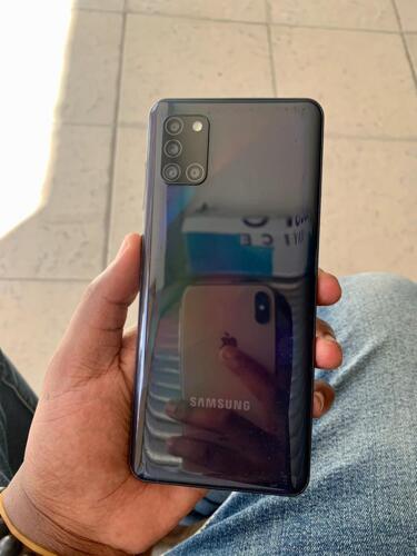 samsung a31 storage capacity