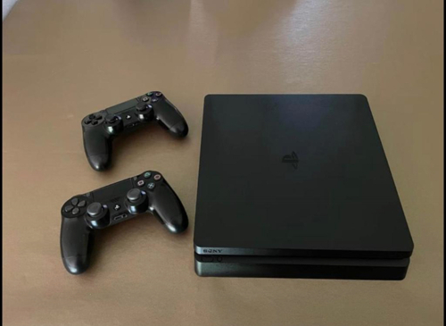 Ps4 slim