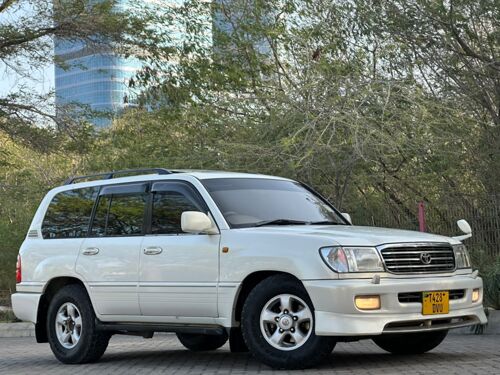 Toyota Landcruiser 100 Series 