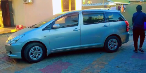Toyota Wish 2003/4