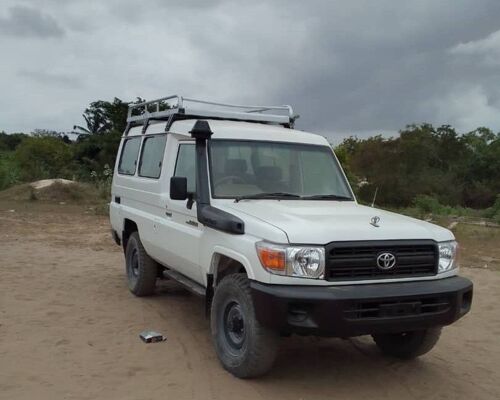 TOYOTA LAND CRUISER HARD TOP