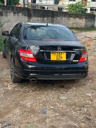 Mercedes benz C200 