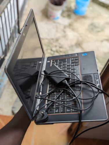Dell Laptop 